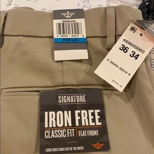 Men's Dockers pants NWT